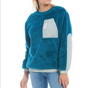 UGG® Niko Pullover 